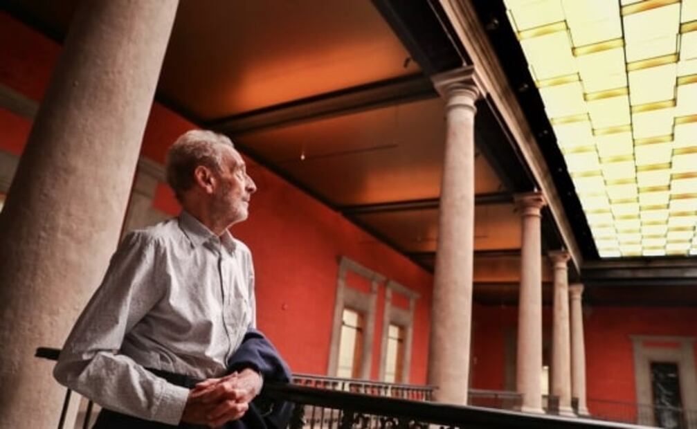 Un paisaje y un vitral: los últimos trabajos de Vicente Rojo para la CDMX