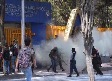 Condena UNAM toma por la fuerza del CCH Azcapotzalco; hay 14 lesionados