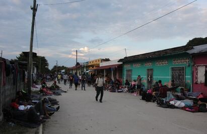 Detectan cinco niños con dengue en caravana migrante 
