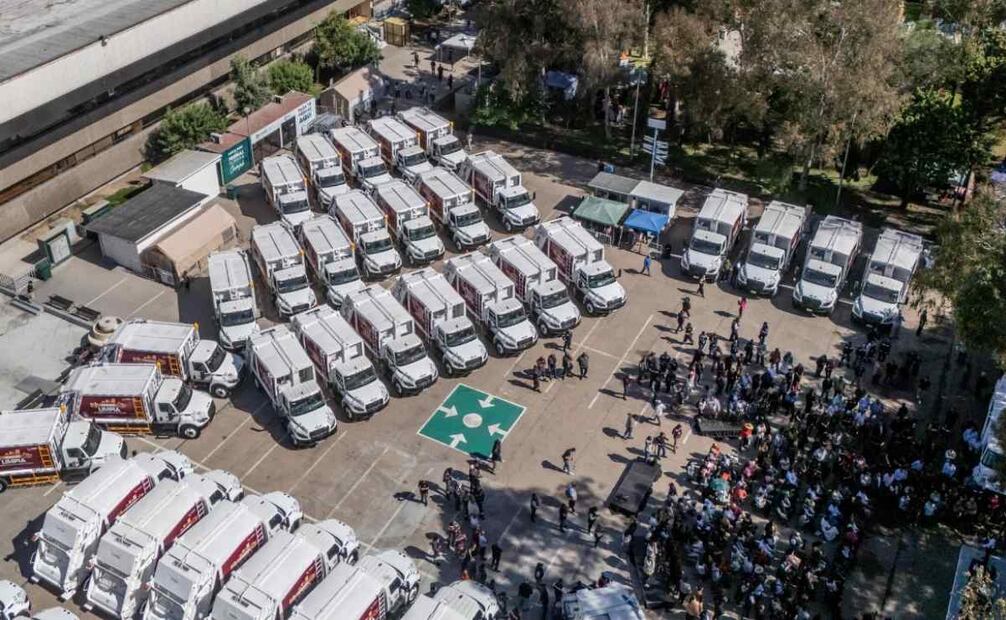 El presidente municipal de Tijuana, Ismael Burgueño Ruiz, reportó una cobertura histórica del 98% en recolección de basura, con 327 nuevas rutas y la incorporación de 129 unidades recolectoras. Foto: Especial