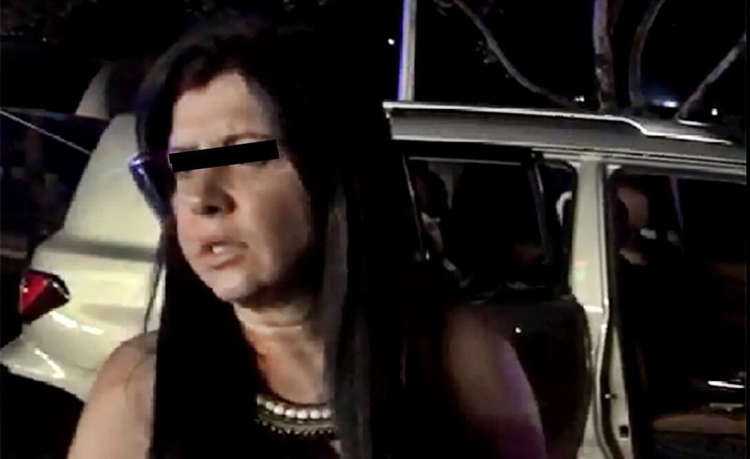 En 1996, Rosalinda González se casó con Nemesio Oseguera (ESPECIAL)