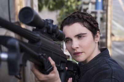 "Black Widow" bate récord en taquillas y a Rachel Weisz le fascina formar parte de ella