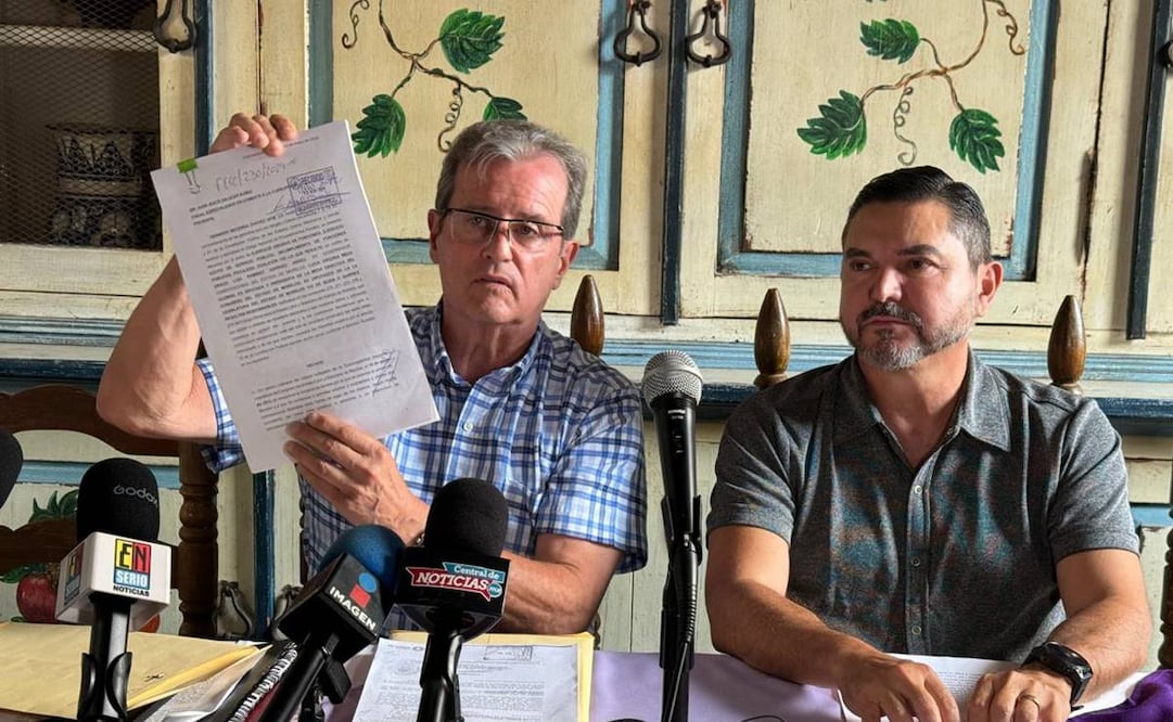 l exzar anticorrupción en el gobierno de Cuauhtémoc Blanco, Gerardo Becerra Chavez Ita, presentó una denuncia de hechos ante la Fiscalía Anticorrupción del estado contra el exgobernador Graco Ramírez Garrido Abreu. Foto: Justino Miranda - EL UNIVERSAL