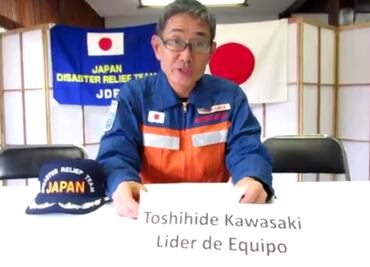 Brigadistas japoneses se despiden con un "Fuerza México"