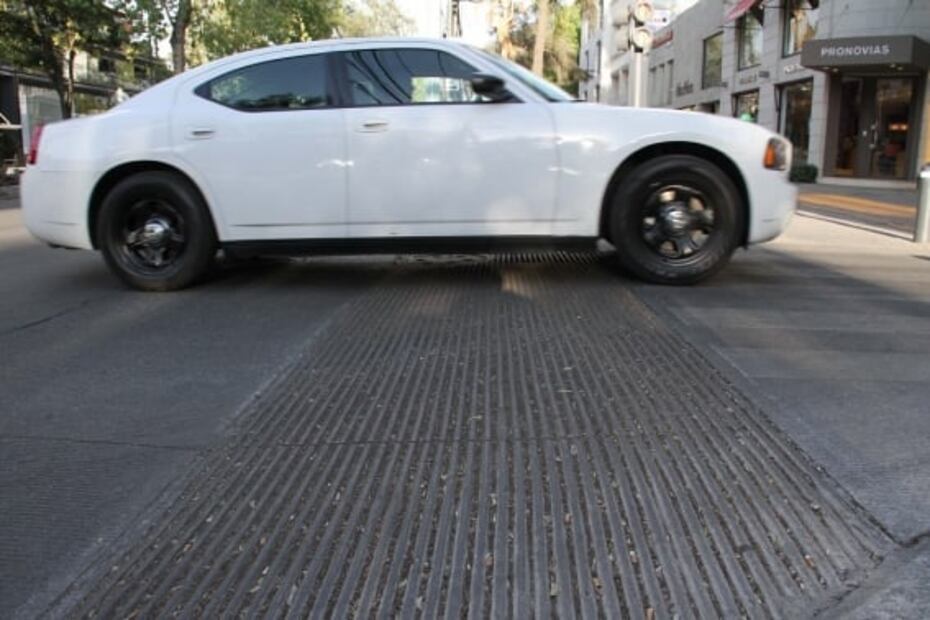 Por qué existen topes en las calles y avenidas