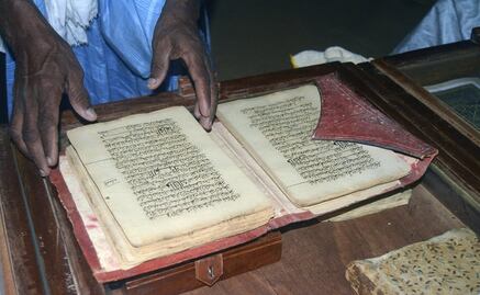 Futuro digital para manuscritos antiguos de "la ciudad de las bibliotecas"