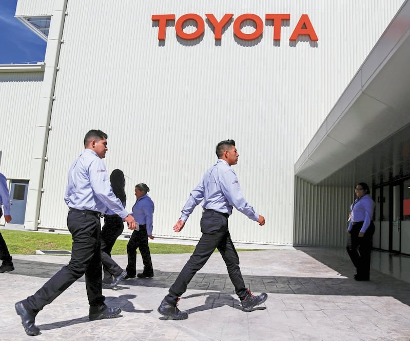 La planta que abrió Toyota en Guanajuato aportará 10 mil empleos indirectos en la industria automotriz. Los fabricantes de autopartes prevén cerrar este año con 890 mil empleos directos. Foto: SERGIO MALDONADO. REUTERS