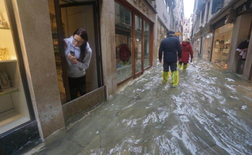 Por qué Venecia se inunda