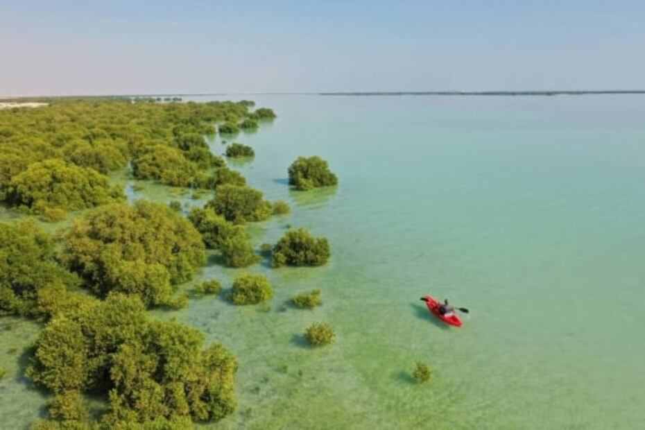 Una extraña cueva y 5 lugares más que visitar en Qatar 2022