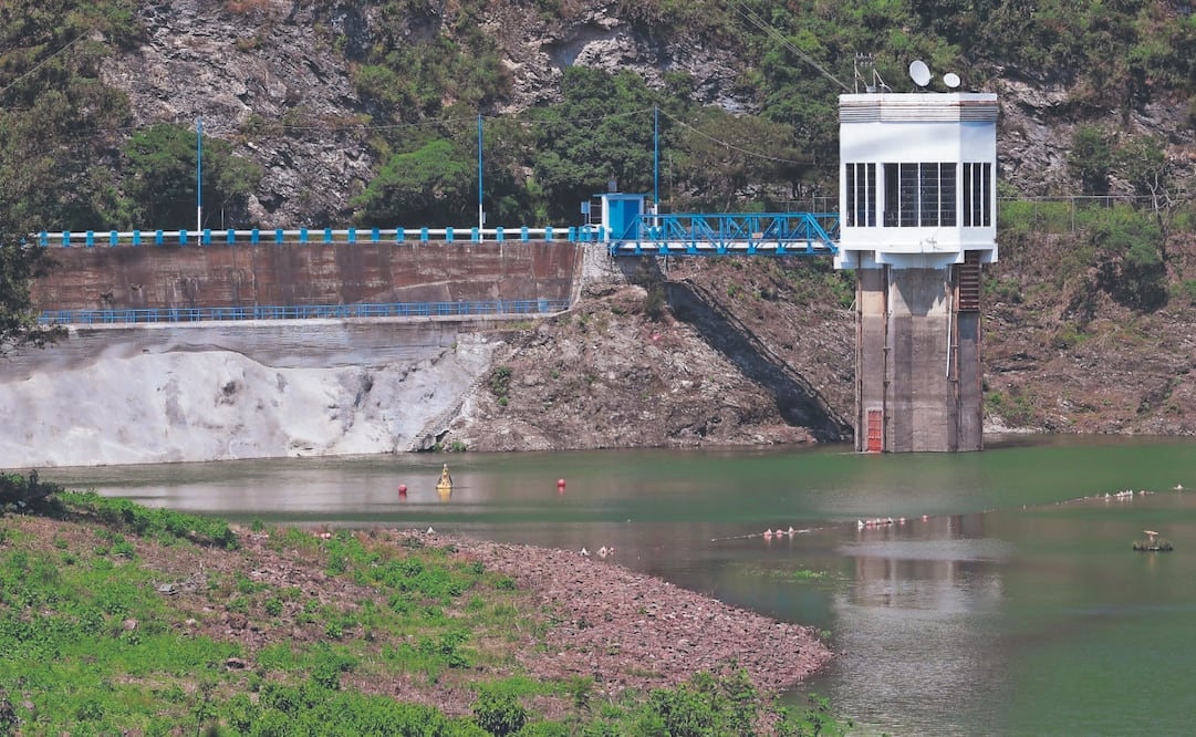 La presa en Valle de Bravo llegó a 229 millones de metros cúbicos, que corresponden a 58.1% del total. Foto: de ALEJANDRO VARGAS. EL UNIVERSAL