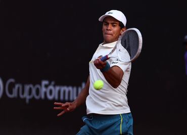 El mexicano Rodrigo Pacheco sufre, pero avanza a la siguiente ronda del México City Open