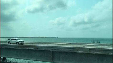 AMLO supervisa construcción del Puente de la Unidad en Campeche