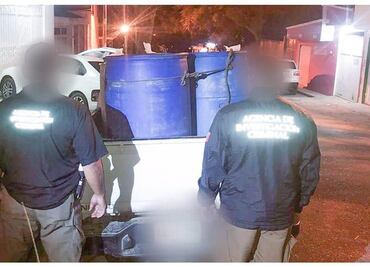 Detienen a dos hombres con mil 400 litros de huachicol en Chiapas