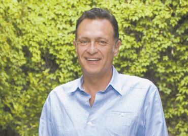 "Debemos quitarnos la camisa del partido y ponernos la de México": gobernador electo de Querétaro