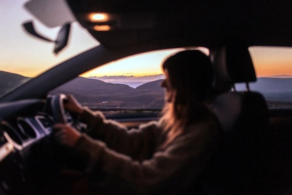 Esta es la postura correcta para manejar