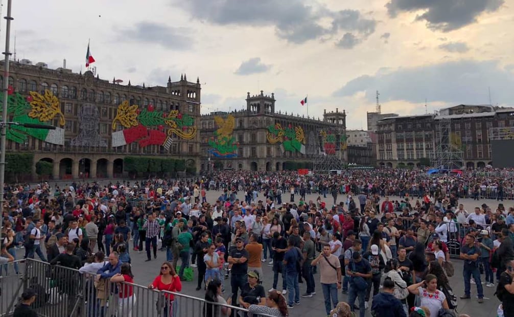 Aspectos del Zócalo de la Ciudad de México, antes del 216 aniversario de la Independencia de México. Foto: Diego Simón Sánchez / EL UNIVERSAL