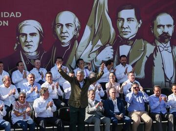 “No le levanto el puño cerrado, sino una mano abierta y franca”; cuando AMLO paró aranceles de Trump a México