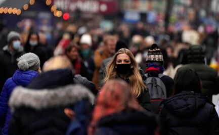 Casos globales de ómicron detectados se cuadriplican en sólo una semana