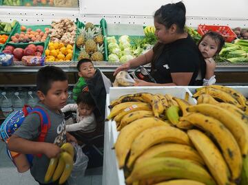 Gobierno de Trump financiará todo el programa alimentario tras recurrir la orden; responsabiliza a demócratas por falta de fondos