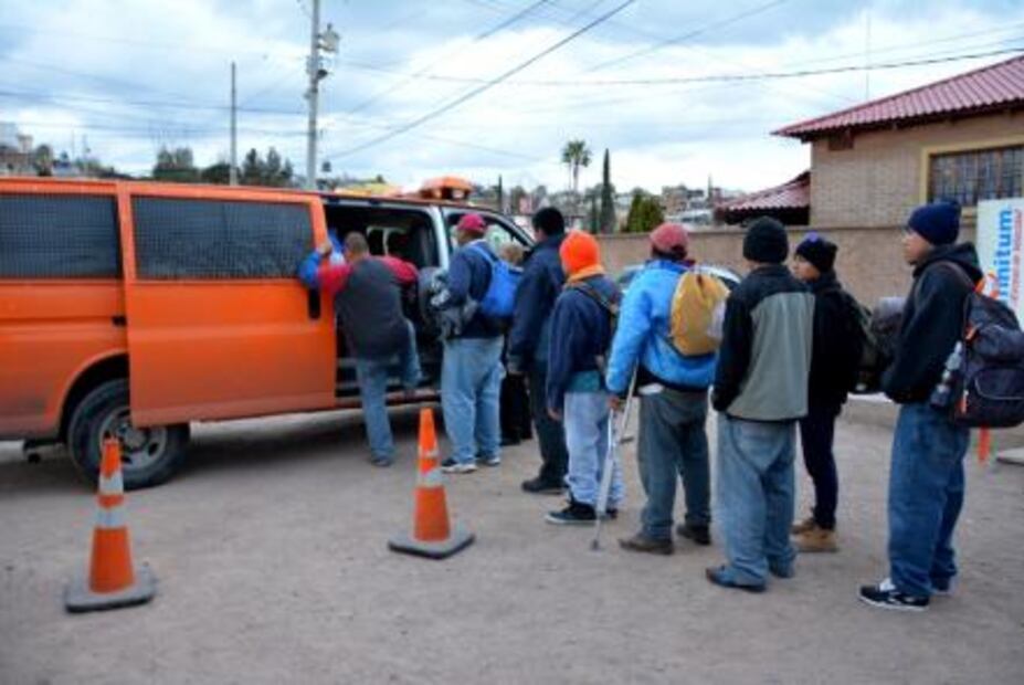 Dosis de fe. Nogales, un oasis para deportados