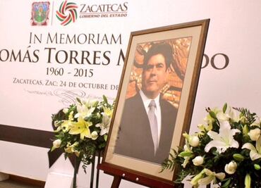 Rinden homenaje póstumo a Tomás Torres Mercado
