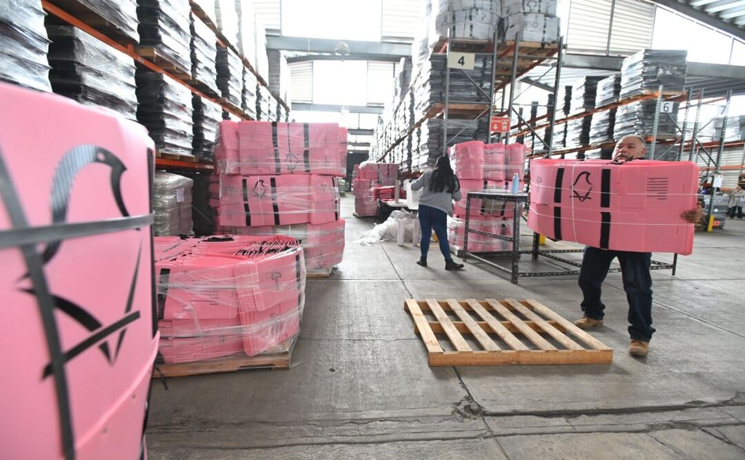 Listo el IECM para la jornada electoral del 1 de junio; distribuyen más de 114 mil materiales a los distritos. Foto: Especial