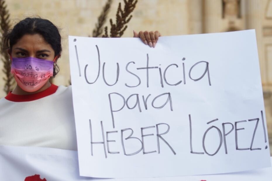 "Ya basta": Reporteros protestan en Oaxaca por asesinato del periodista Heber López Vásquez
