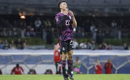 Nos afecta jugar en el Azteca a los que estamos en Europa, acepta el Chucky Lozano