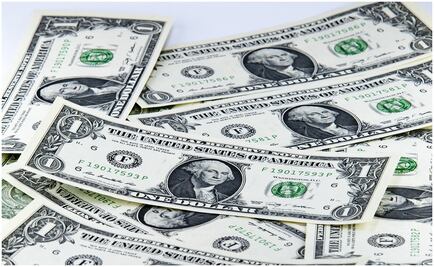 Dólar se vende en 19.10 pesos, su nivel más bajo en el gobierno de AMLO