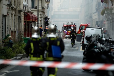 Explosión en París deja al menos cuatro muertos; dos eran bomberos