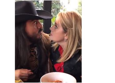 "Me pega la Klitbo", amenaza Érika Buenfil al "Rey Grupero"