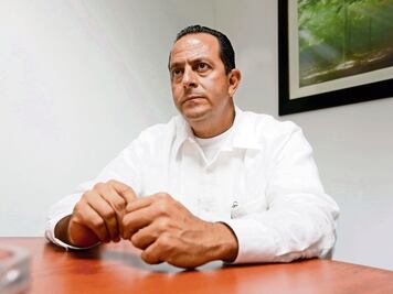 Amplían 6 meses medidas cautelares contra ex secretario de Duarte