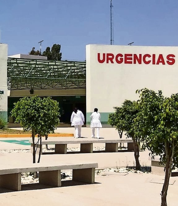 Los médicos residentes han dejado de recibir los pagos de las dos quincenas pasadas; la del 31 de marzo podría ser la tercera, advierten. Archvivo El Universal