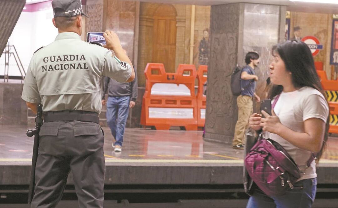 La GN indicó que las fotos y videos en el Metro no son para vigilar a los usuarios, sino para acompañar los reportes diarios.