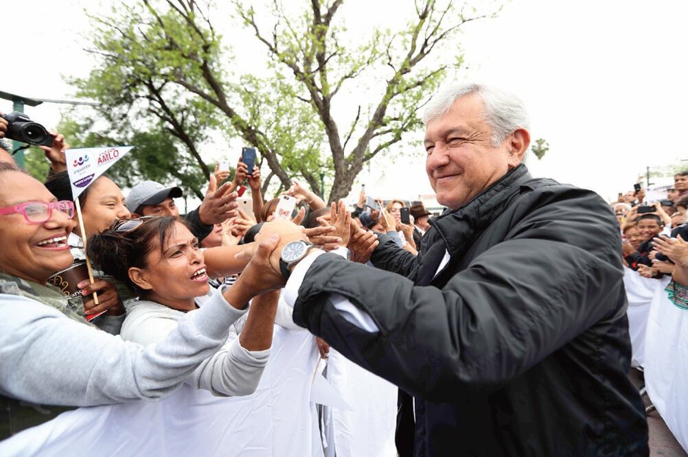 En un mitin en la frontera norte, Andrés Manuel López Obrador se comprometió a acabar con la inseguridad en el país a través de otro modelo de combate al crimen, pues, dijo, fuego no se combate con fuego. (VALENTE ROSAS. EL UNIVERSAL)