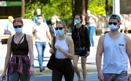 Cae cifra de muertes diarias por Covid en EU; registra 820 en las últimas 24 horas