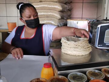 Incremento en precio del gas subió de uno a dos pesos el kilo de tortilla en Edomex y CDMX