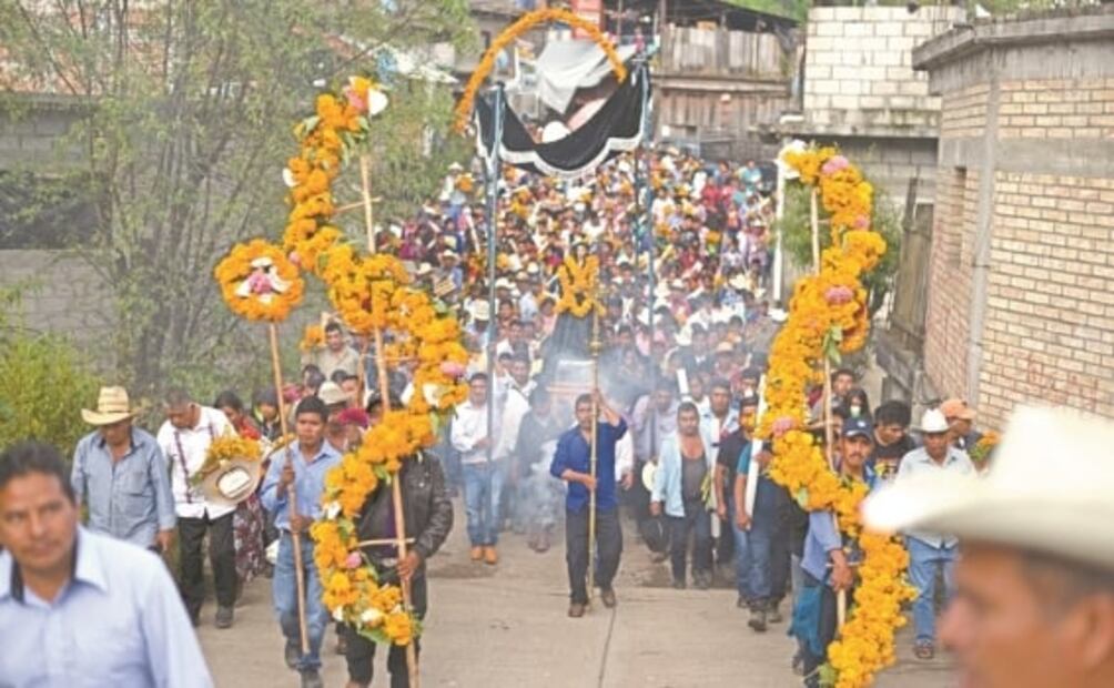 Sin miedo, cientos celebran el Viko Ndii