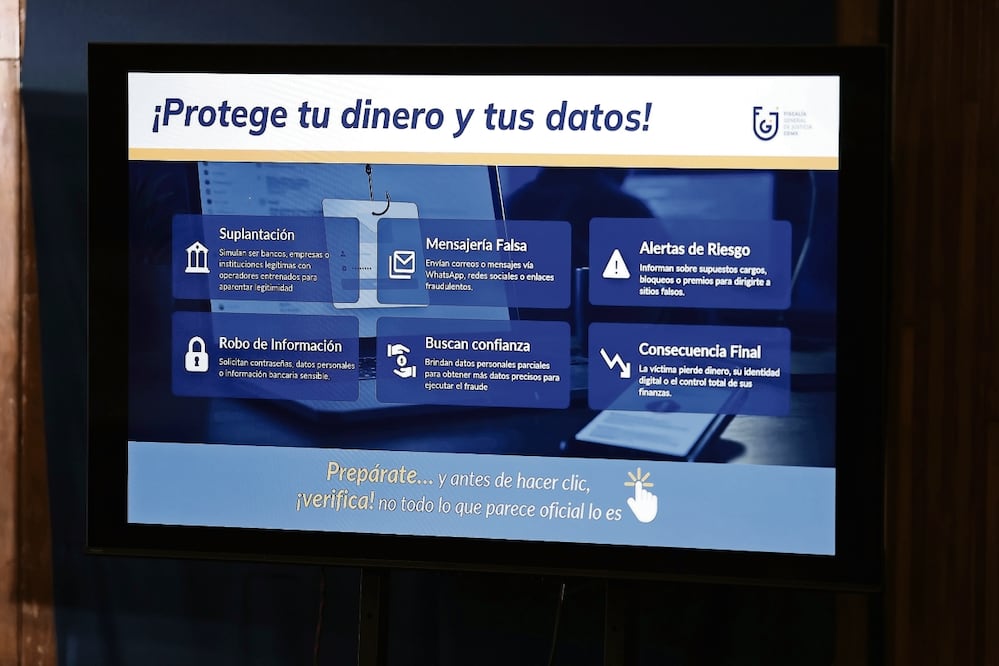 La fiscalía llamó a la ciudadanía a mantenerse alerta ante perfiles no verificados y páginas falsas que buscan obtener información personal. Foto: Especial