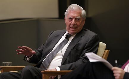 Más de 2 mil 800 libros de Mario Vargas Llosa llegan a Arequipa