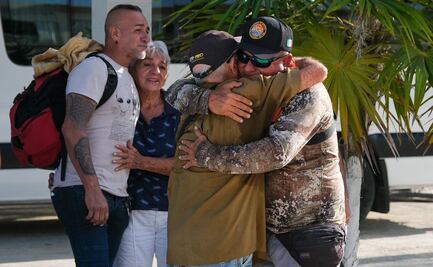 Mara Lezama se comunica vía telefónica con capitanes rescatados en altamar en el Golfo de México; quedaron a la deriva cuando iban a Isla Mujeres