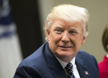 Donald Trump quiere una relación "personal" con Angela Merkel