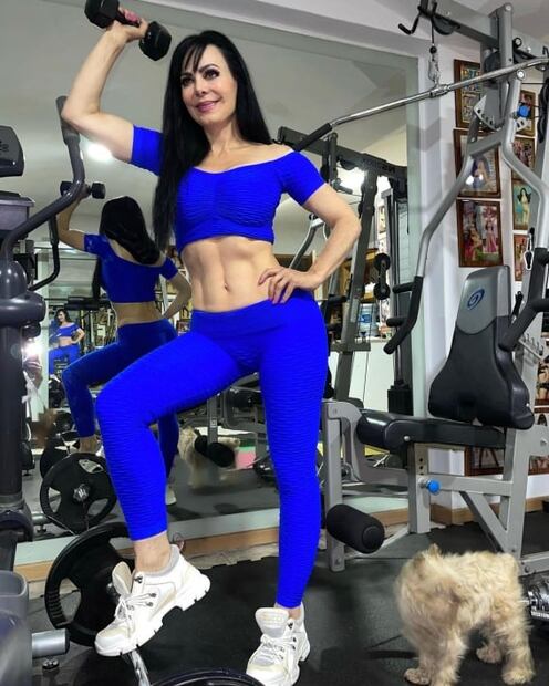 Inspiración fit: Maribel Guardia presume sus abs de acero