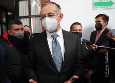 Trabajadores del ayuntamiento de Toluca acuerdan con alcalde regresar a sus labores