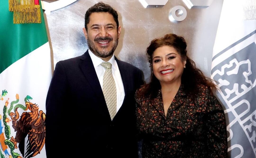 Martí Batres, jefe de Gobierno de la CDMX y Clara Brugada, jefa de gobierno electa. Foto: Especial