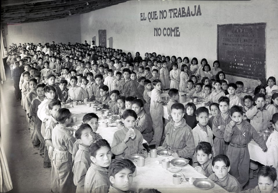 Los huérfanos de la Revolución