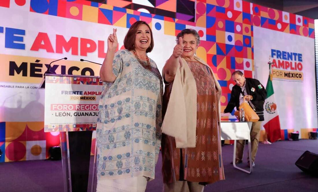 Las aspirantes a candidatas presidenciales de oposición, Beatriz Paredes y Xóchitl Gálvez. Foto: EL UNIVERSAL