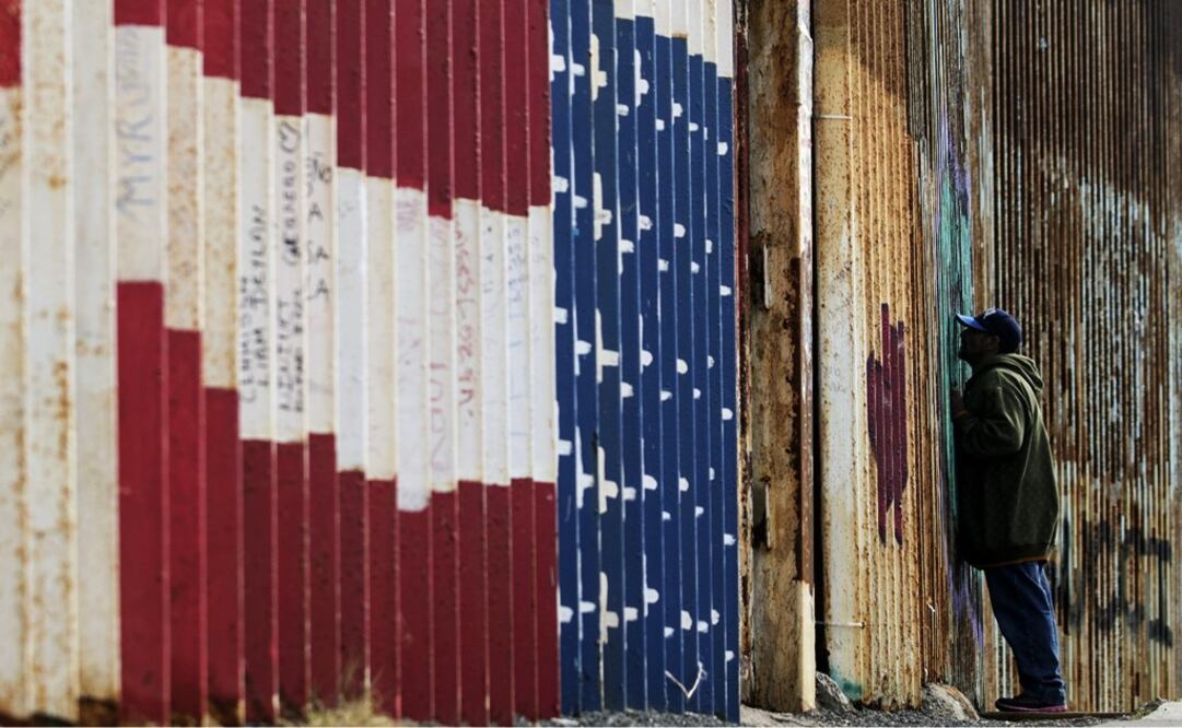 If the Mexico-U.S. border was closed, both countries would loose millions in trade - Photo: Guillermo Arias/AFP