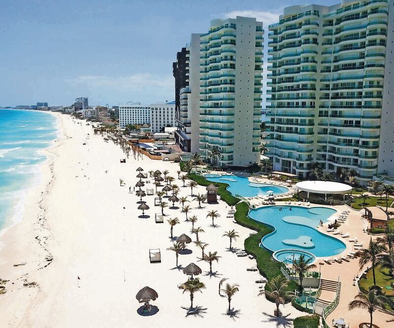 Más de dos terceras partes de la economía de Quintana Roo dependen del turismo, que fue de los más afectados por el Covid. Foto: ARCHIVO EL UNIVERSAL