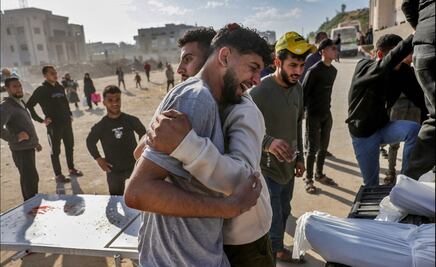 FOTOS: Bombardeos israelíes sorprenden a Gaza; hay cientos de muertos